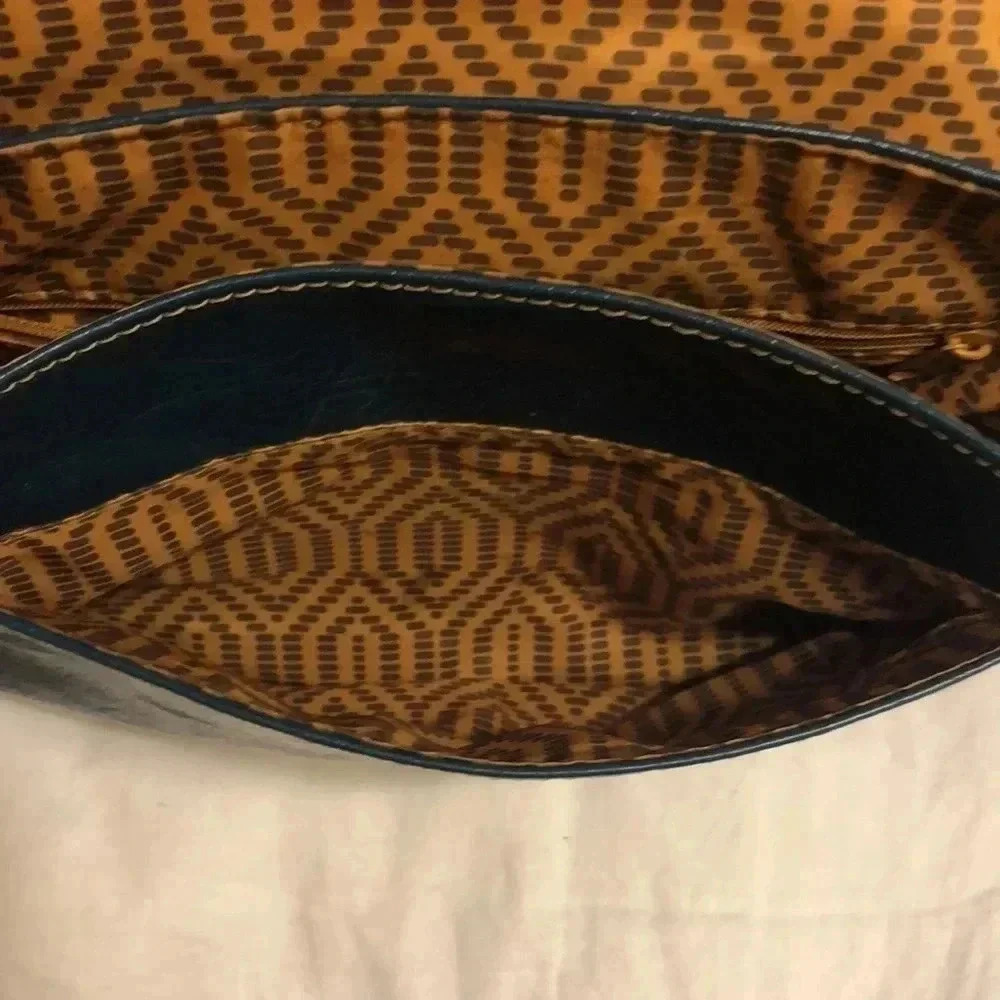 Axcess shoulder bag - Picture 7 of 12